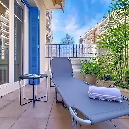Promenade Des Garden Sea View דירה *